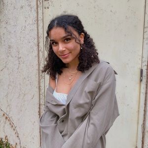 Meet your Posher, Isabelle